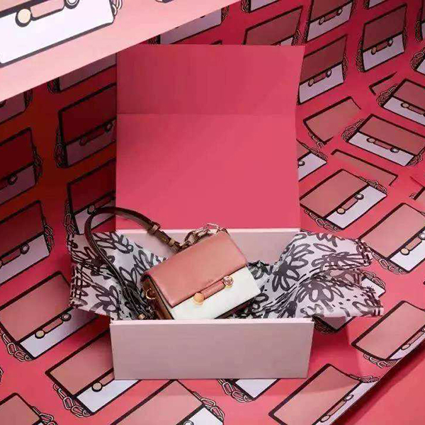 Global luxury brands embrace WeChat marketing for 2018 Chinese Valentine’s Day